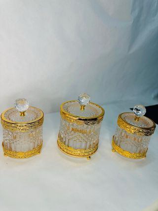 3 Pezzi bomboniere di  Cristallo,  con Coperchio T