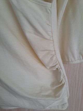 Dos blusas y una de regalo