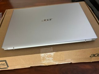 Ordenador portátil Acer Aspire 3 512GB . Nuevo