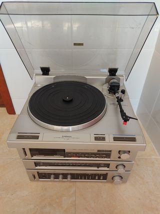 Equipo de música Pioneer antiguo