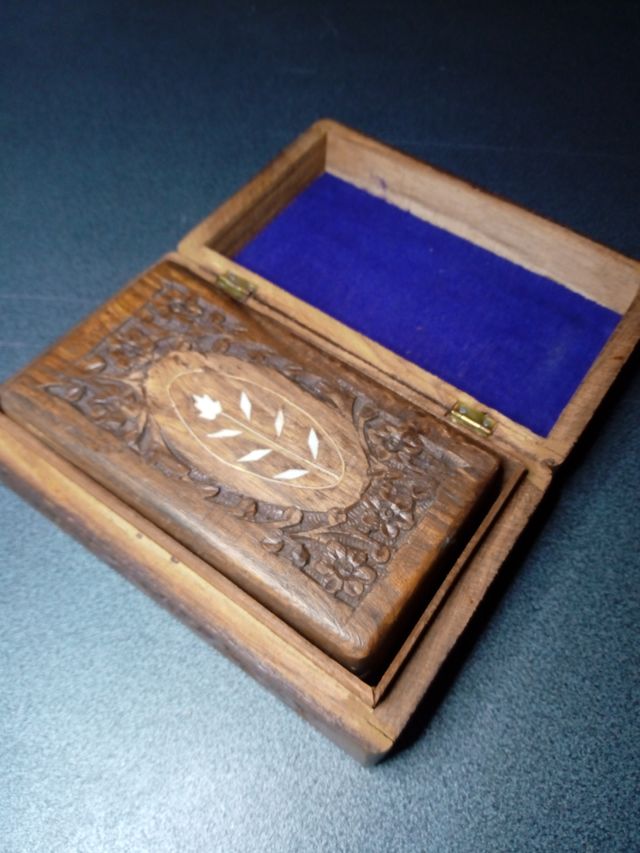 cofanetti in legno intarsiato