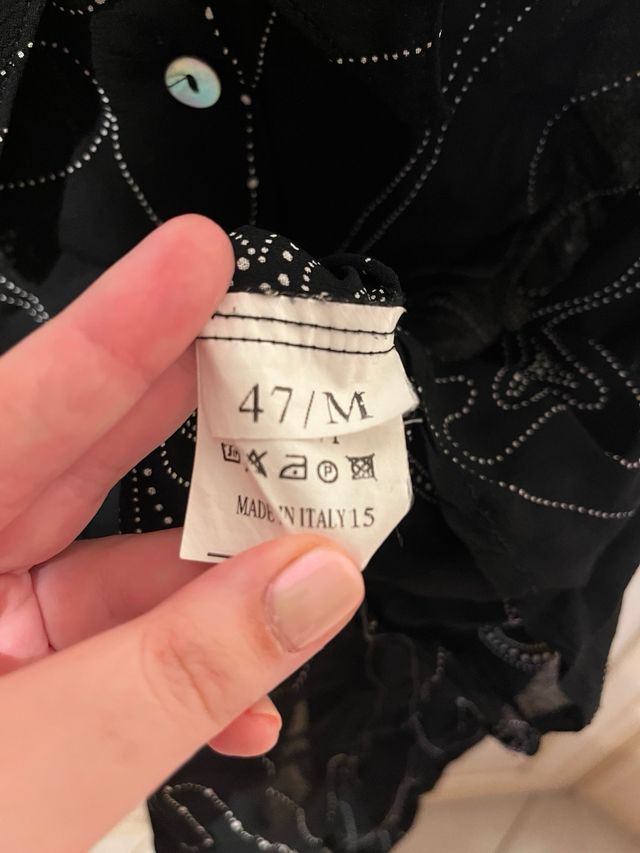 Camicia velata a fiori