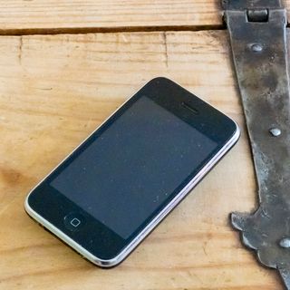 Lote 9 iphone 7, 4, 4S, 5C, 5, 3GS para piezas.