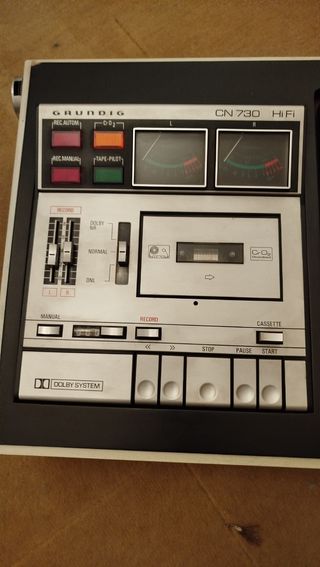 Caja de música antigua