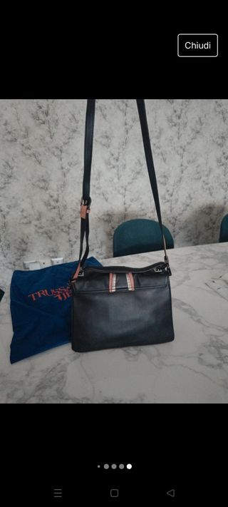 Borsa Trussardi nera e rosa antico