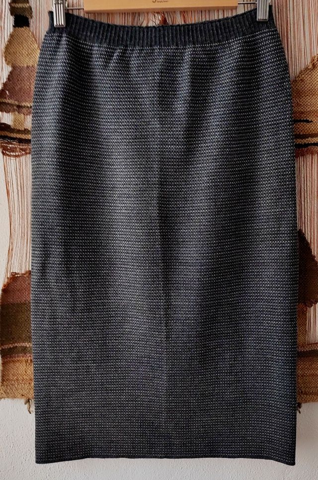 Saia/falda em malha MO nova M