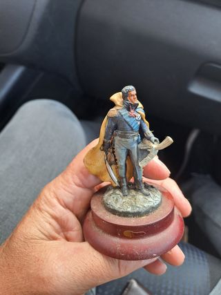 Soldatini1 cavaliere e cinque statuine epiche