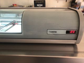 Vitrina enfriadora Azkoyen hosteleria