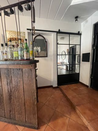 PUERTA CORREDERA ESTILO GRANERO VIDRIOS REPARTIDOS