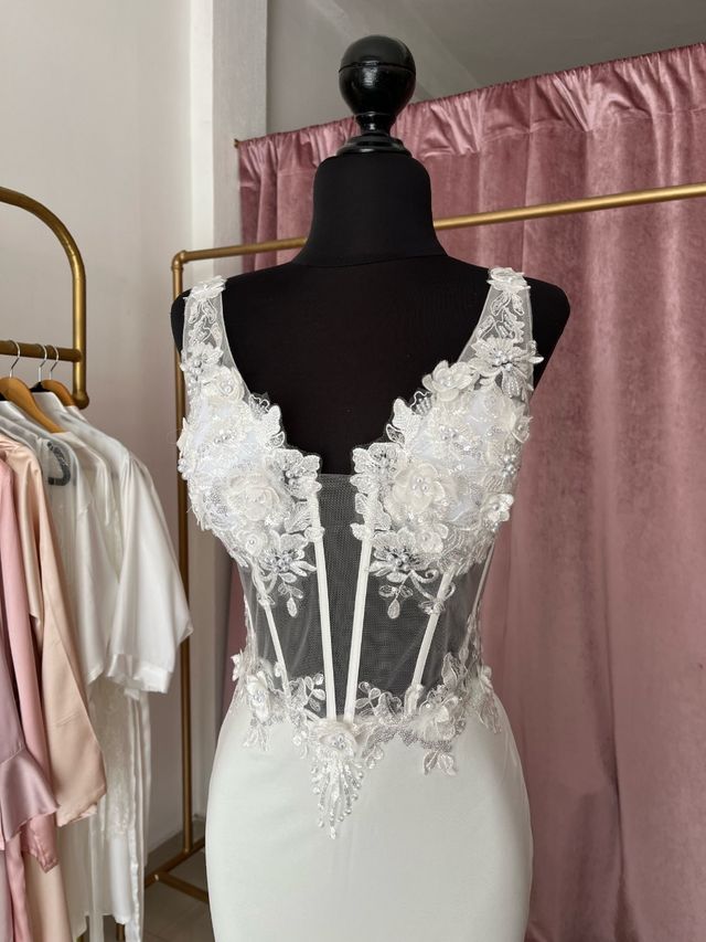 Vestido de novia de encaje floral Romántico