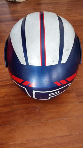 Casco moto Agu