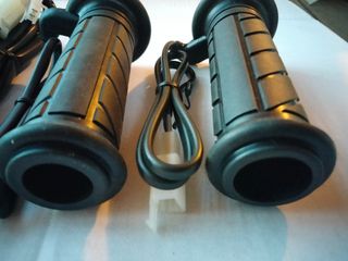 Puños calefactables para moto. Regulables