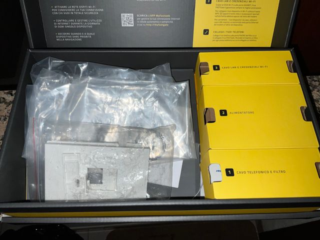 MODEM FASTGate di FastWeb HUAWEI DN8245F