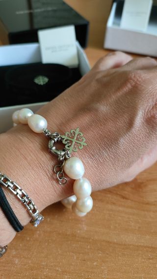 Pulsera de perlas blancas AMAYA ARZUAGA