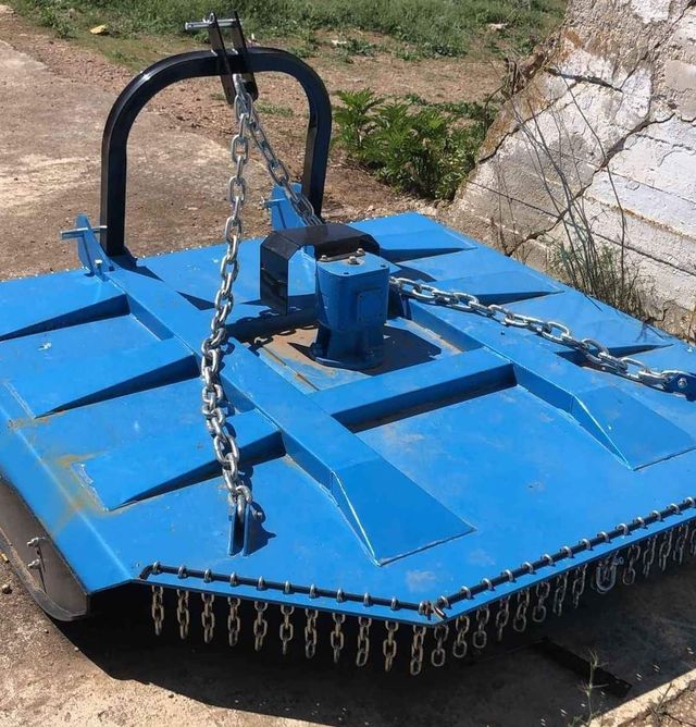 Desbrozadora cadenas usada