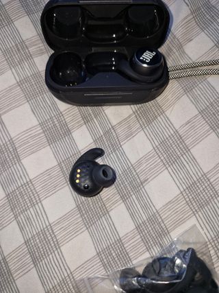 JBL REFLECT FLOW SPORT