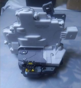 CERRADURA TRASERA DERECHA SEAT 
