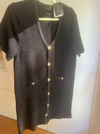 Vestido corto negro Massimo Dutti Chanel Mas
