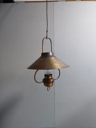 LAMPARA ANTIGUA INDUSTRIAL