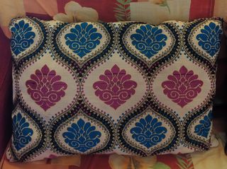 3 Cuscini nuovi per divano tutti a € 20