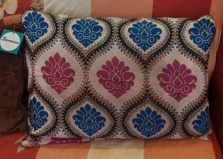 3 Cuscini nuovi per divano tutti a € 20