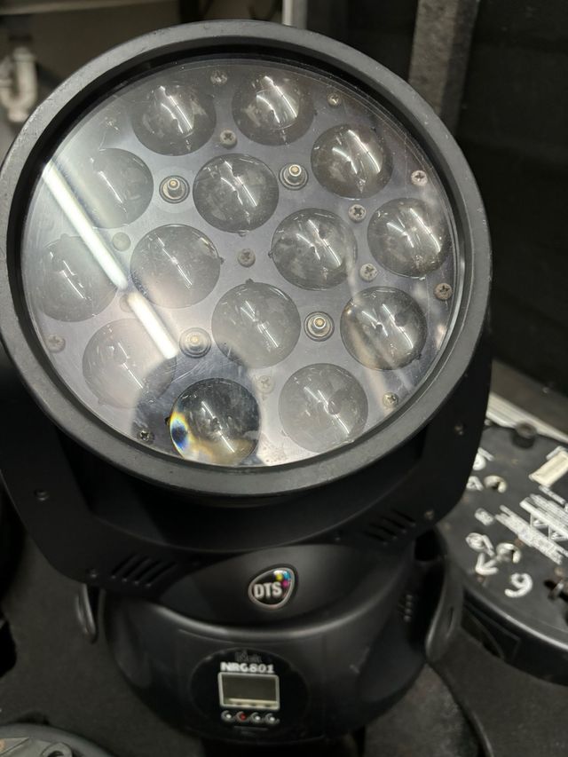 Cabeza Movil DTS Led