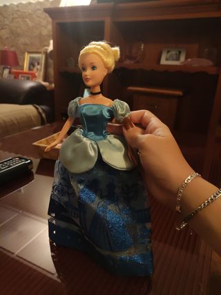 Cenicienta muñeca Disney
