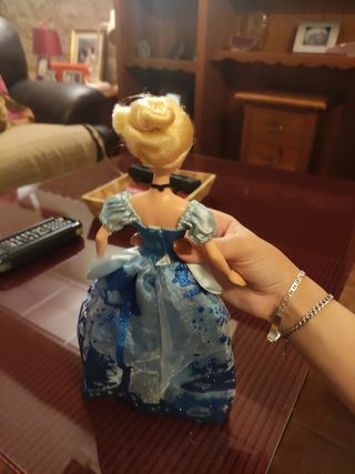 Cenicienta muñeca Disney