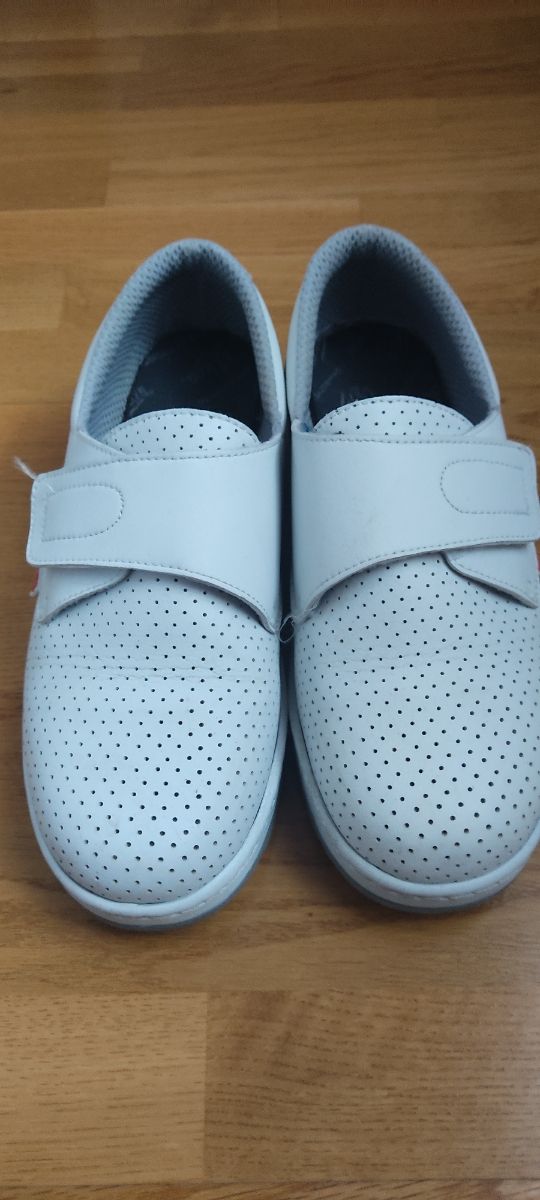 Calzado Sanitario "Dian"