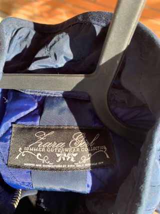 Chaqueta niña zara. Ideal Otoño y primavera.