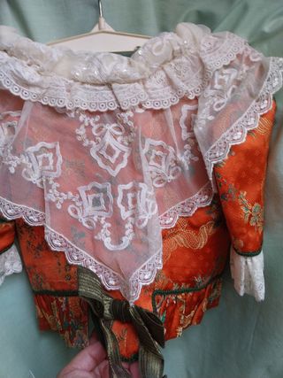 Traje fallera niña de 6-8 años.Ultimo precio.