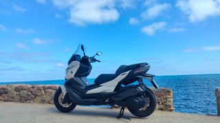 VOGE SR4 MAX DE REESTRENO