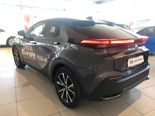 Toyota C-HR 2.0 220PH PLUG-IN ADVANCE