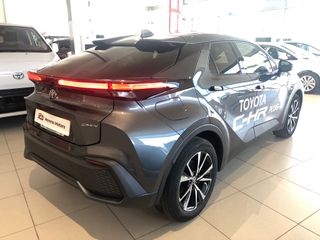 Toyota C-HR 2.0 220PH PLUG-IN ADVANCE