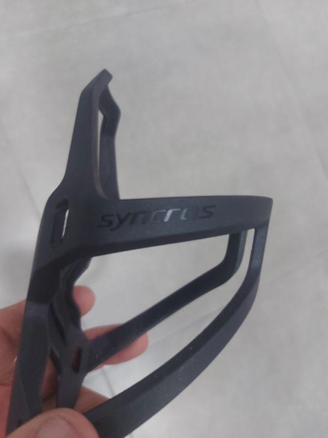 Botellero con botella syncros