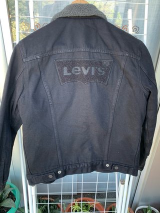 Cazadora negra Levi’S