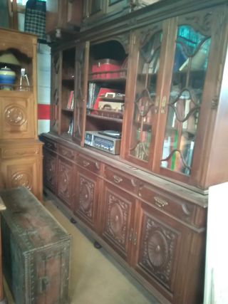 Recheio armazem de antiguidades velharias moveis