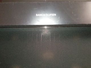 televisión Bang & olufsen  de 30 pulgadas