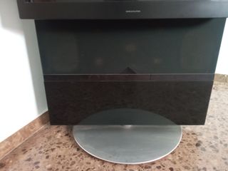 televisión Bang & olufsen  de 30 pulgadas