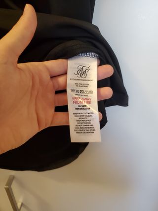 CAMISETA SIKSILK NUEVA