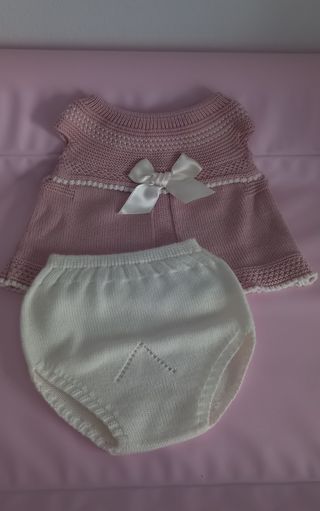 Primera postura,conjunto de Bebe