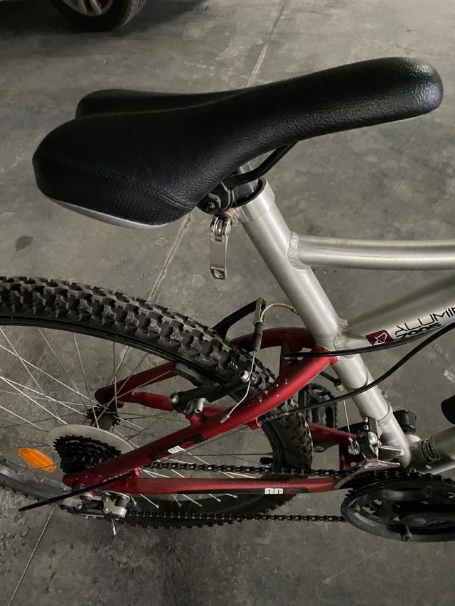 Bicleta SHIMANO 7005 de montaña