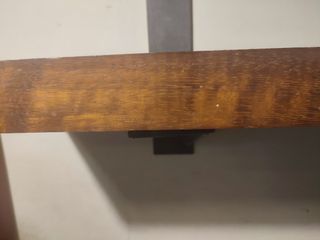 Estanteria de madera y hierro