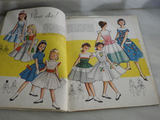 BABI. REVISTAS MODA NIÑOS/AS AÑOS 50-60