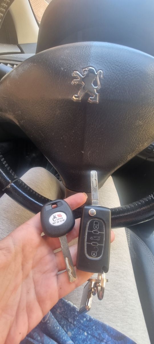 Llave de repuesto coche