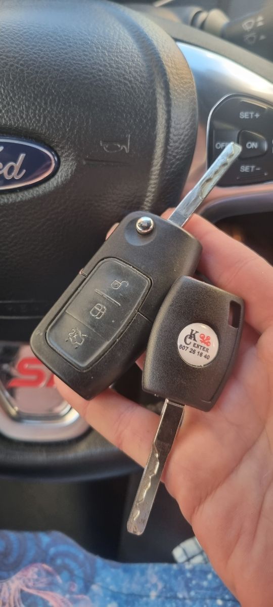 Llave de repuesto coche