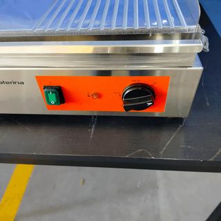 ⌚TE⍏ Plancha 72 cm Acero 1/3 Ranurada