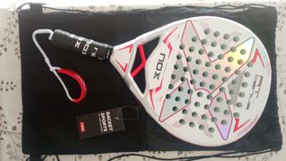 Pala pádel Nox AT Pro cup Genius 2024