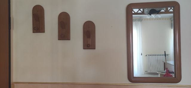 Mobile ingresso in legno completo