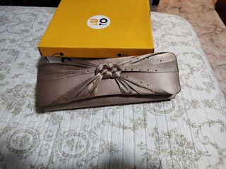 Zapatos tacón y bolso